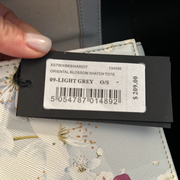 TED BAKER - Picture 4 of 4